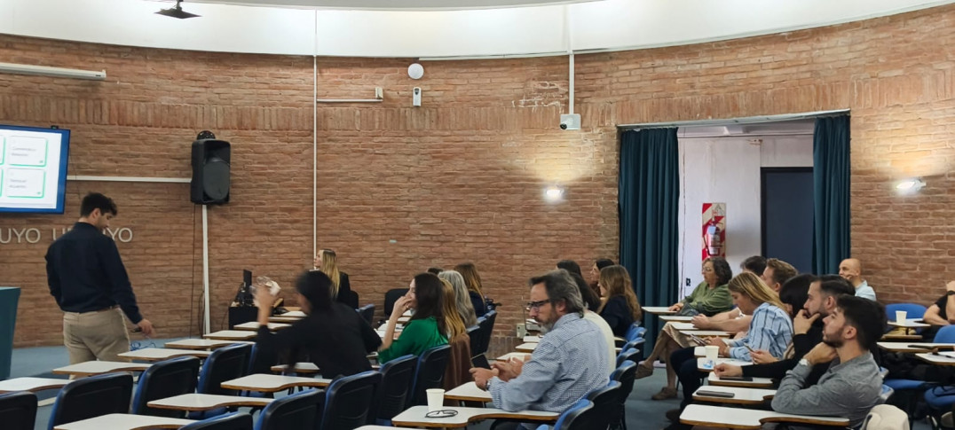 imagen La UNCUYO participa de las jornadas "Liderar para Transformar"