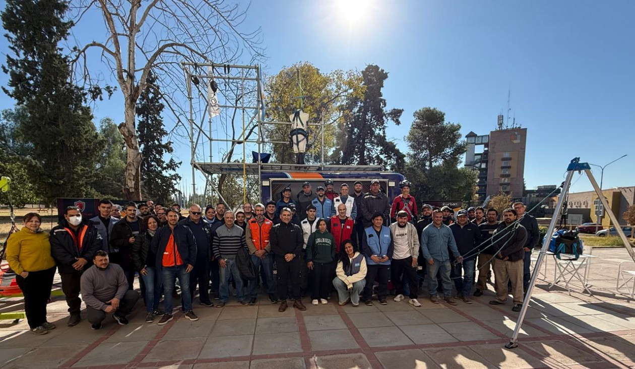 imagen Con cupo completo se realizó la Capacitación de Rescate en Altura en la UNCUYO