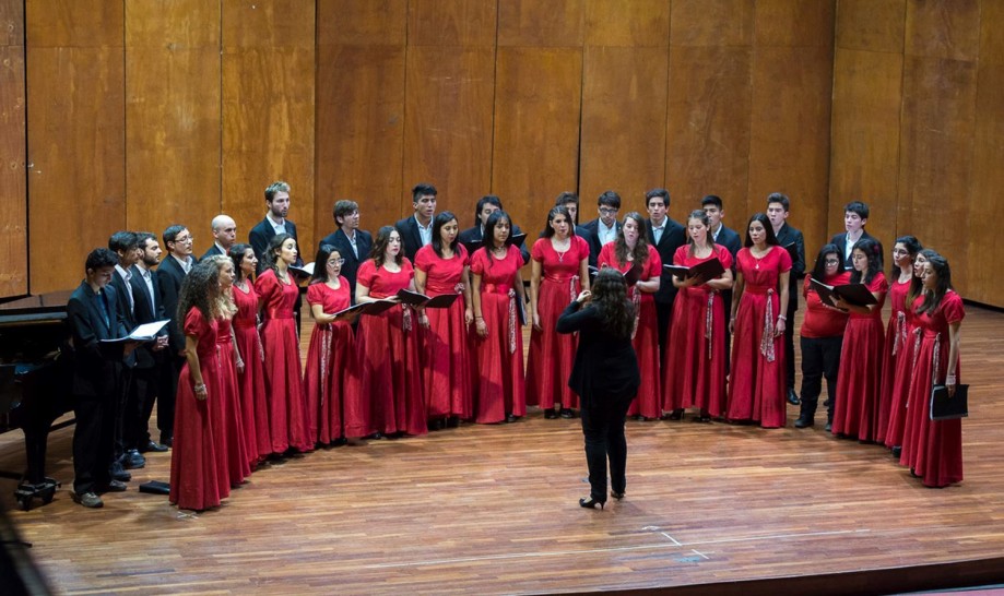 imagen El Coro de Jóvenes participa en un concierto junto al Coro de Amicana