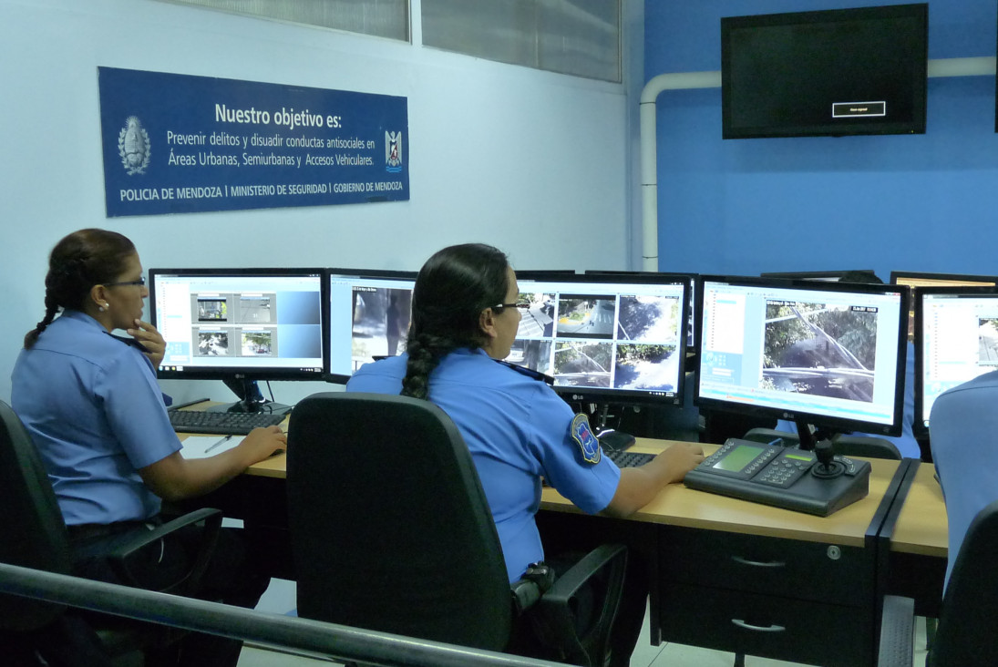 imagen La UNCUYO convoca a aspirantes para ingresar a trabajar al 911 de la Provincia de Mendoza