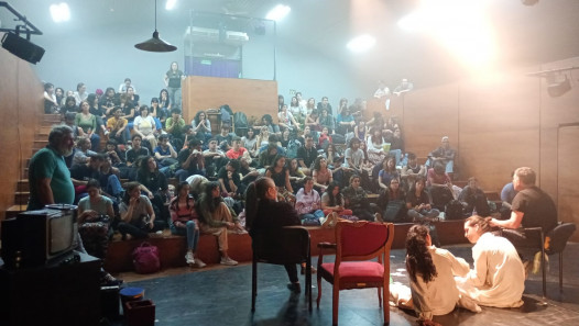 imagen Presentaron la obra Tercero Incluído en la Facultad de Artes y Diseño