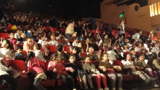 imagen Cerca de 300 niños dijeron sí a cuidar el medio ambiente en el ciclo "Derecho al cine" 