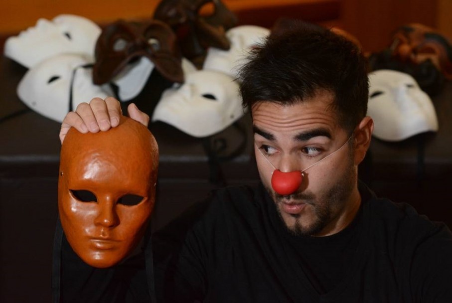 imagen «De la máscara neutra al clown». Leonardo Villegas
