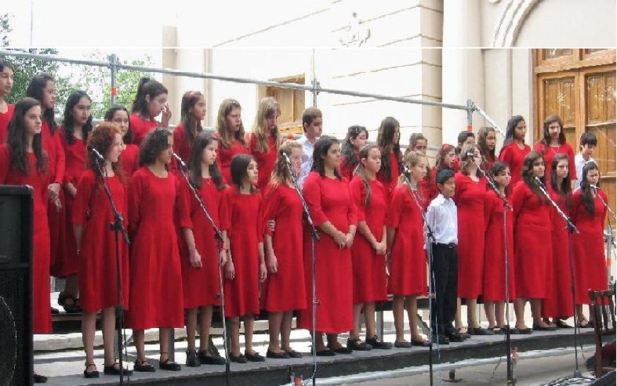 imagen El Coro de niños presente en el cierre del Cantapueblo 2011