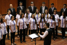 imagen Coro Facultad Ciencias Médicas (Director: Pedro Garabán)