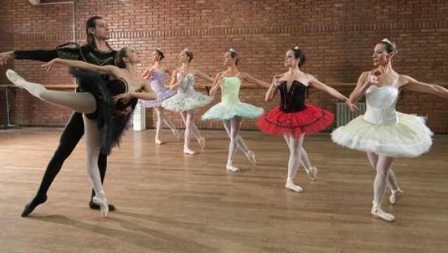 imagen Danza clásica en el Teatro Universidad