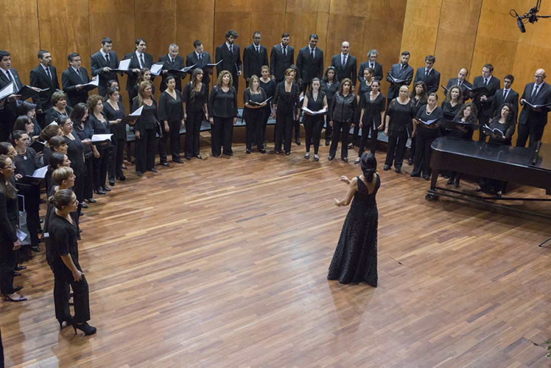 imagen El Coro Universitario se presenta una vez más en la Nave Universitaria de la UNCuyo