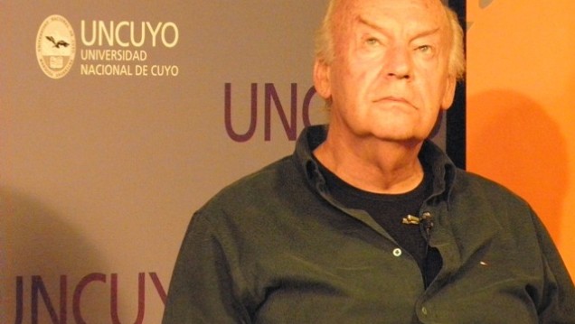 imagen Eduardo Galeano ya está en Mendoza