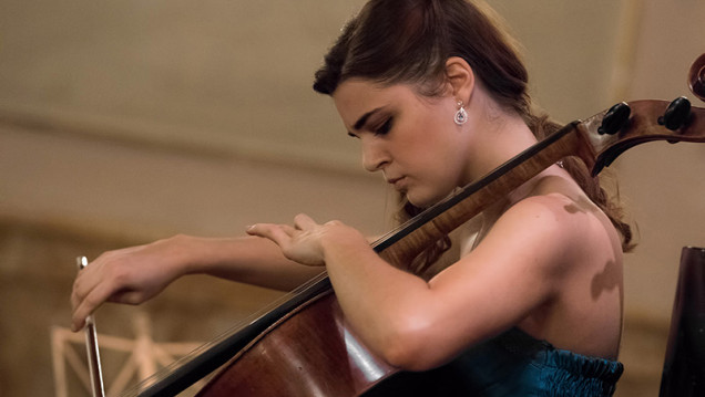 imagen Solista alemana de violoncello en el concierto final del Ciclo Sinfónico 2015