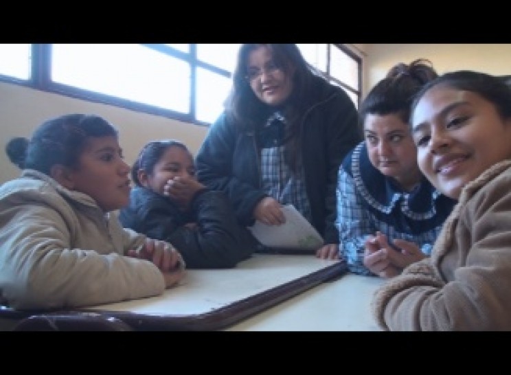 imagen Extensionistas de FEEyE trabajan con escuelas del Barrio Huarpes y Tres Estrellas