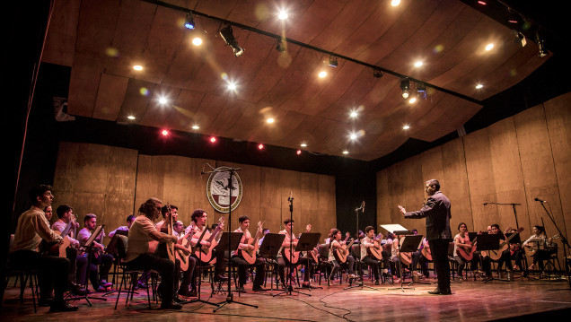 imagen En la Nave UNCUYO se realizó el "Encuentro de Orquestas de Guitarra"