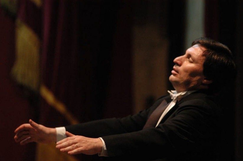 imagen El maestro Jorge Lhez brindará la charla pre-concierto de la Orquesta Sinfónica en su nuevo horario