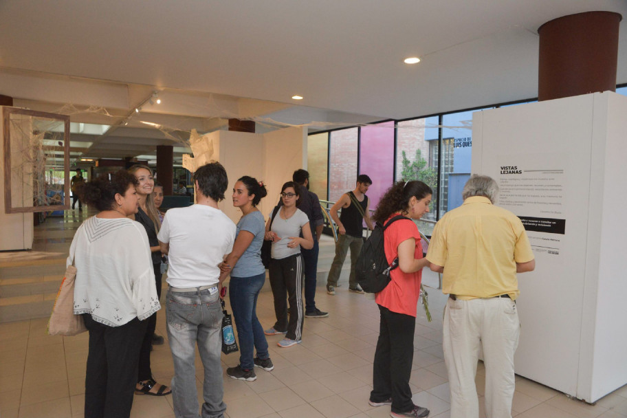 imagen Se inauguró la muestra "Vistas lejanas" 