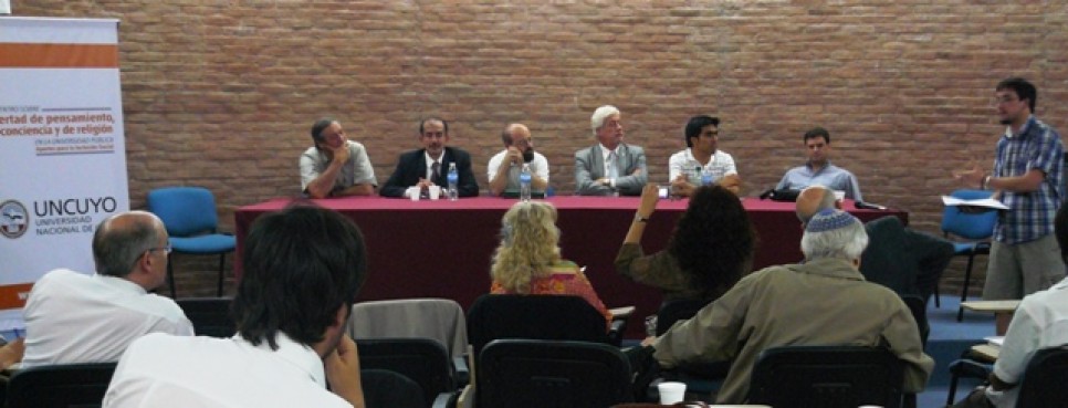 imagen Con amplia participación se realizó el primer encuentro sobre DDHH y libertad de religión en la Universidad Pública 