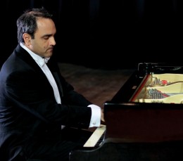 imagen  Alexander Panizza – Pianista