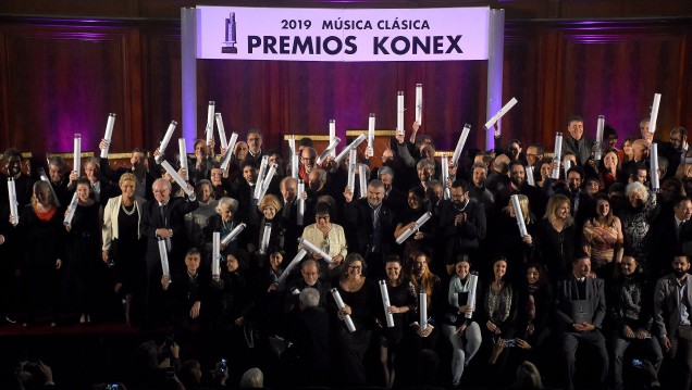 imagen Silvana Vallesi y Verónica Cangemi fueron distinguidas por su trayectoria en los Premios Konex de Música Clásica