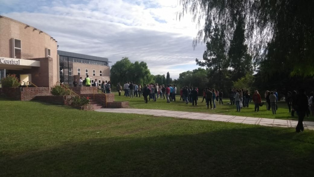 imagen SIMULACRO UNIVERSIDAD NACIONAL DE CUYO