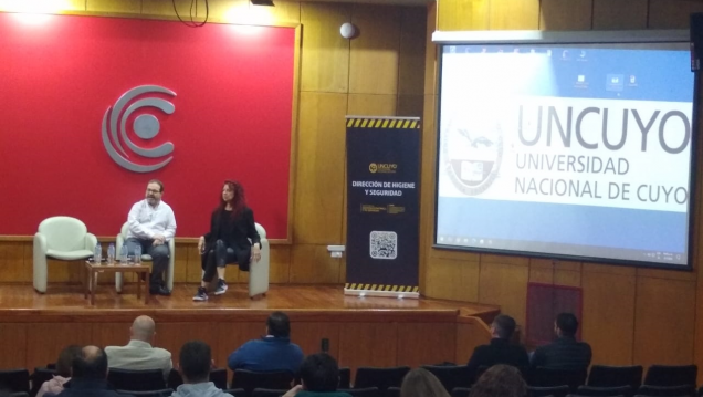 imagen Se realizó la Jornada sobre Seguridad y Prevención en la Actividad Vitivinícola de Mendoza en la UNCUYO