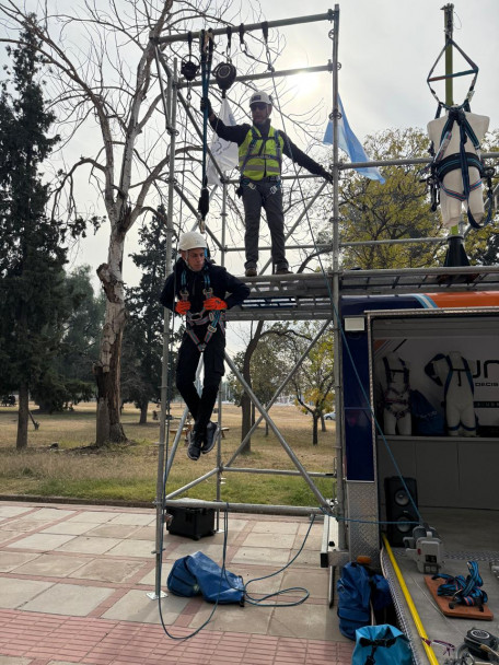 imagen Con cupo completo se realizó la Capacitación de Rescate en Altura en la UNCUYO
