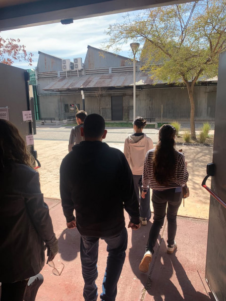 imagen Se realizó un simulacro de sismo en la Nave Universitaria