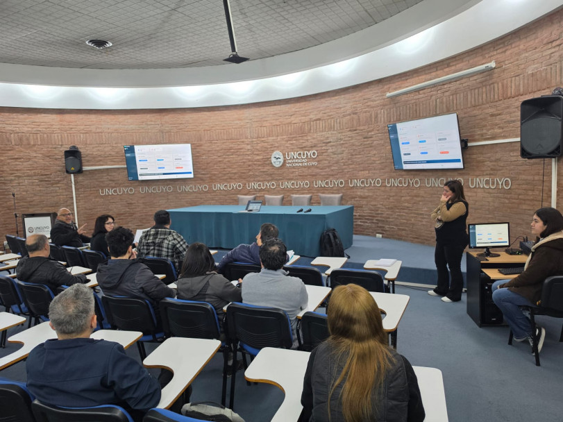 imagen Capacitaron al personal sobre la actualización del Sistema de Gestión de la Calidad