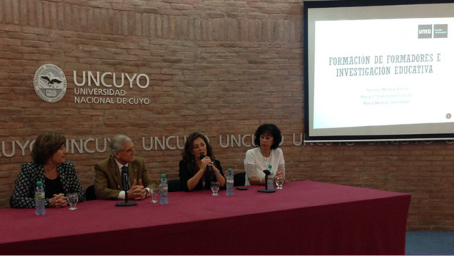 imagen Académico español disertó sobre formación de docentes universitarios en la UNCuyo