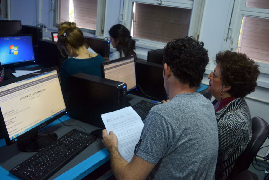 imagen Se pondrá a prueba el sistema de expediente electrónico en la Universidad