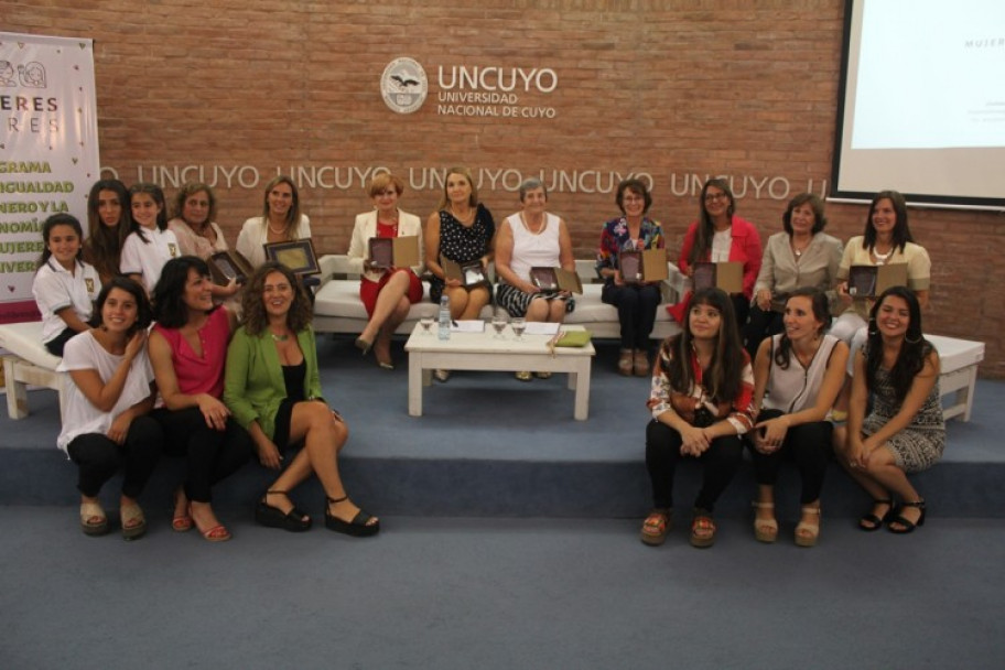 imagen Se presentó el informe sobre la participación de las mujeres en la UNCuyo