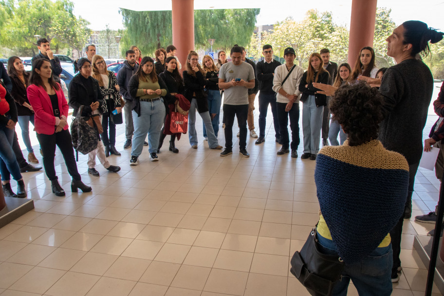 imagen Se inauguró la muestra "Protagonistas: los y las estudiantes como agentes de transformación y cambio"