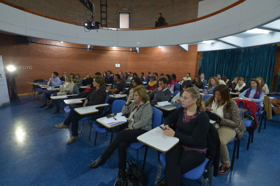 imagen Especialistas debatieron sobre la nueva participación ciudadana