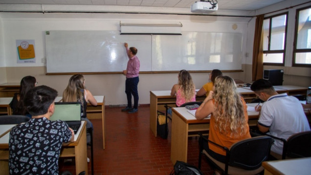 imagen En la búsqueda del desarrollo del talento humano, la UNCUYO promueve la formación de Doctorado de sus docentes