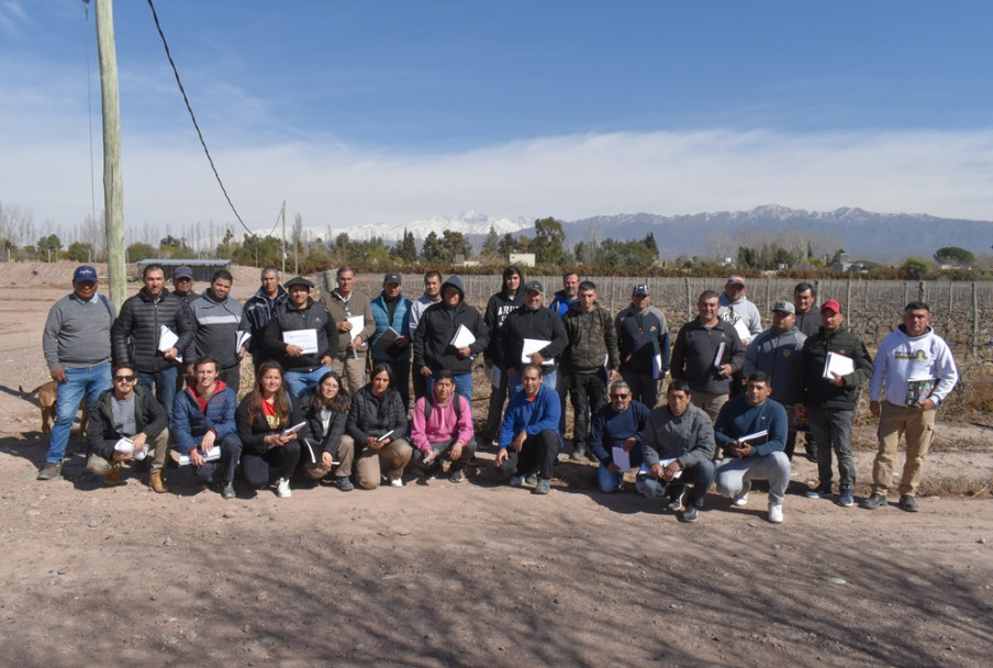 imagen La UNCUYO lanza una nueva edición de la Escuela de Encargados de Finca