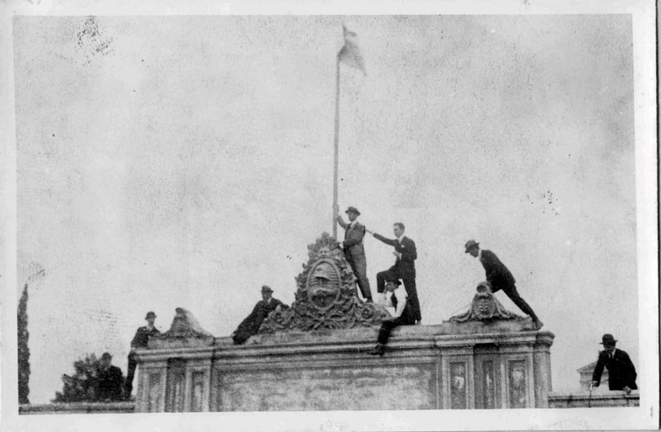 imagen Muestra fotográfica revive la época de la Reforma Universitaria 