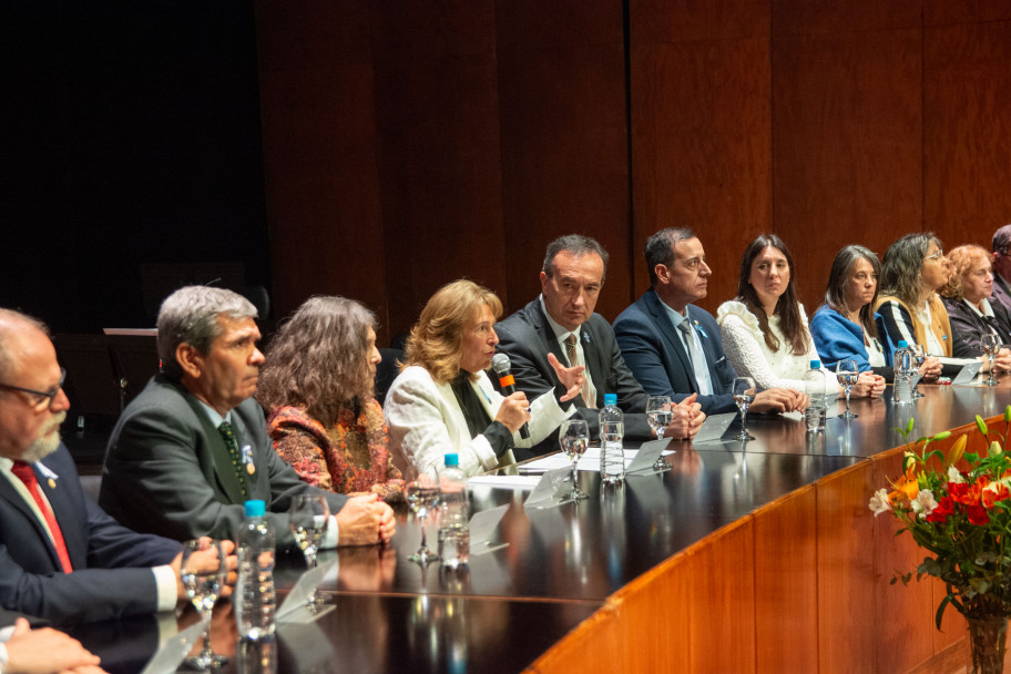 imagen 86° Aniversario: "La universidad pública argentina transforma vidas y construye futuro"