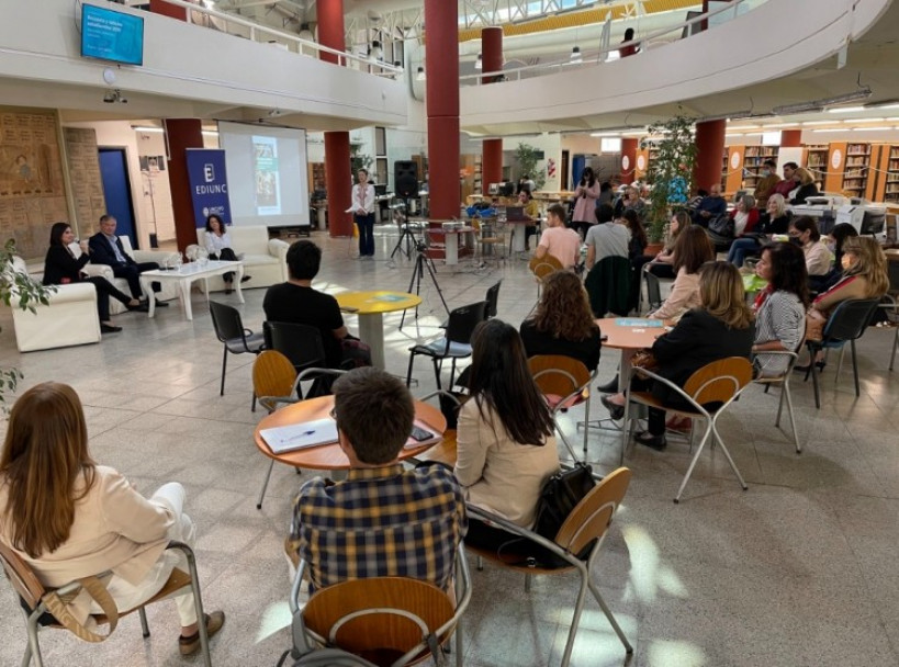 imagen Primer e-book de la EDIUNC revela los resultados de una encuesta estudiantil en la Universidad