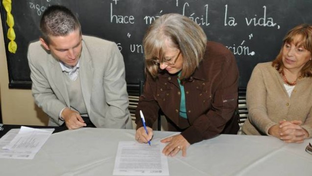 imagen Dictan carrera de Educación Elemental y Especial en Santa Rosa