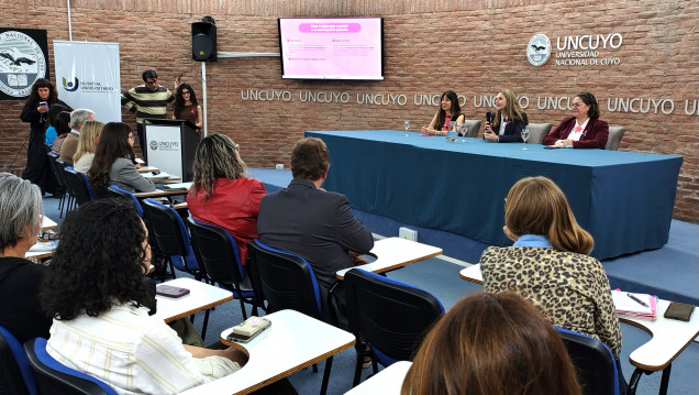 imagen La UNCUYO promueve el autocuidado y facilita estudios gratuitos para prevenir el cáncer de mama