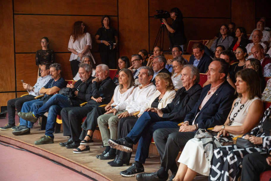 imagen Emotivo concierto homenaje a Joan Manuel Serrat en la UNCUYO 