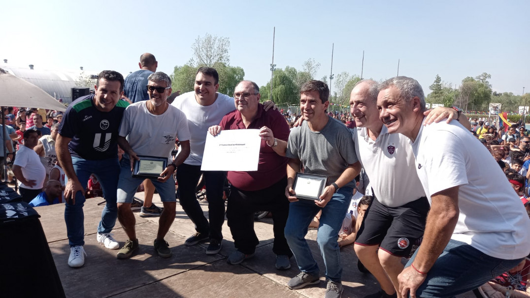 imagen Más de 1.500 niños y niñas en el festival de Minibasquet que se vivió en la UNCUYO