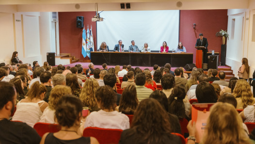 imagen Honoris Causa: la UNCUYO distinguió a dos reconocidos científicos