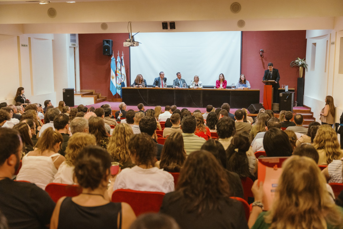imagen Honoris Causa: la UNCUYO distinguió a dos reconocidos científicos