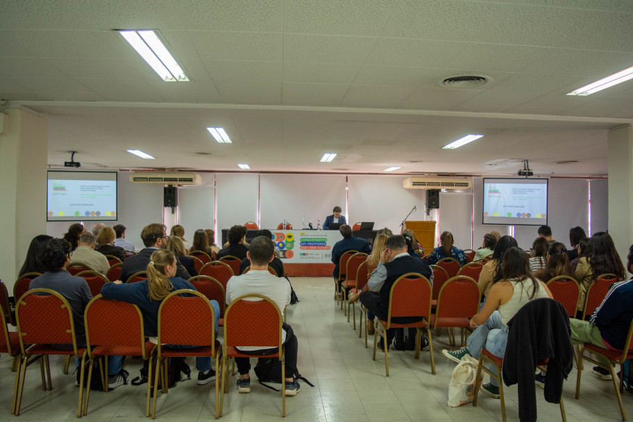 imagen Conocimiento con impacto real: la UNCUYO comparte casi 700 trabajos científicos