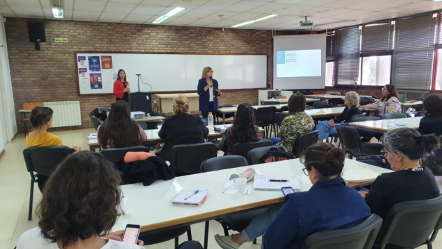 imagen Docentes de la UNCUYO compartieron experiencias en tutorías académicas