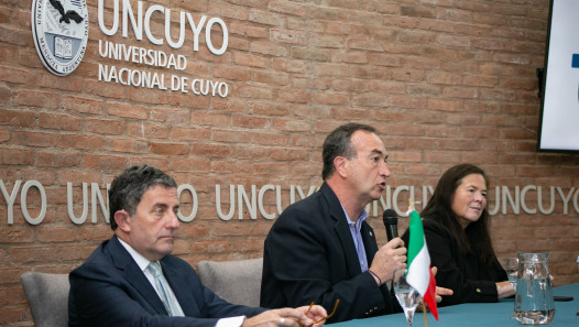 imagen Investigadores de Argentina, Italia y EEUU expusieron avances del rol de la melatonina en la salud