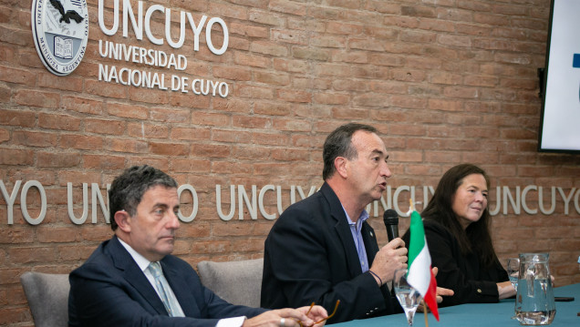 imagen Investigadores de Argentina, Italia y EEUU expusieron avances del rol de la melatonina en la salud