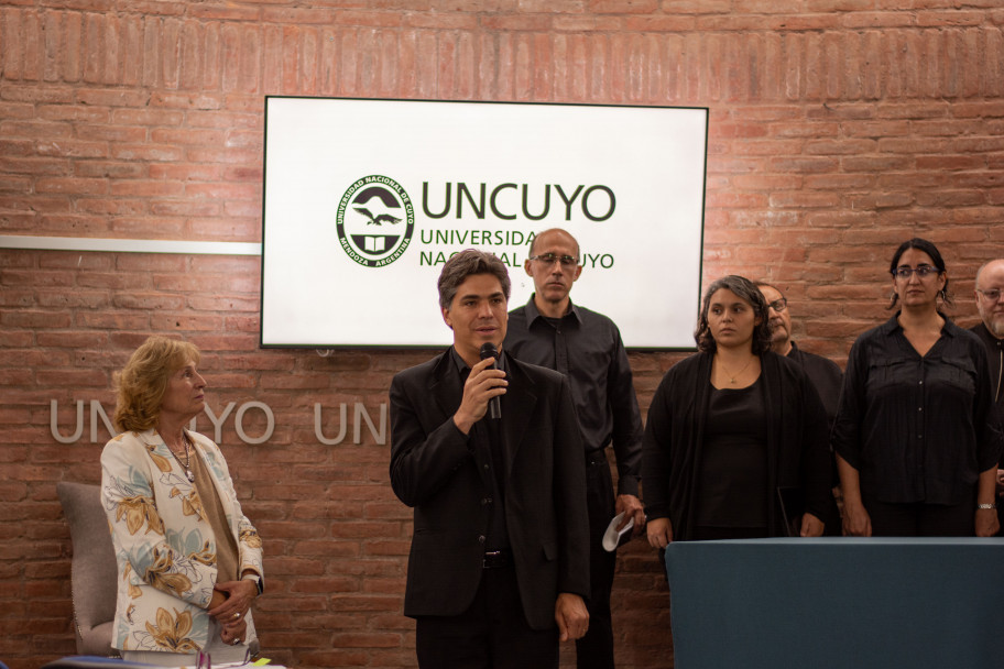 imagen "Por una universidad pública y de calidad, aquí estamos"