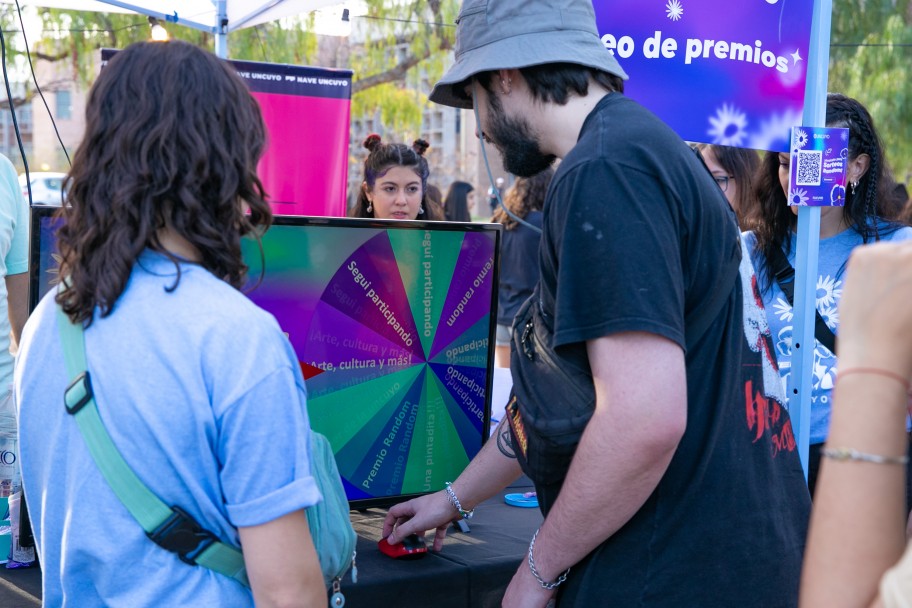 imagen Cinco mil estudiantes vibraron en el Primavera Random Vol. 2