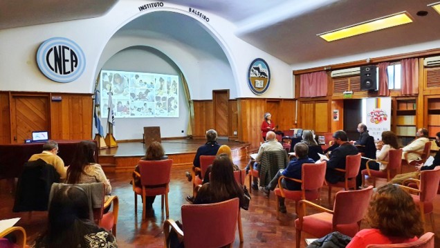 imagen Presentaron en el Balseiro una investigación sobre cursos para docentes