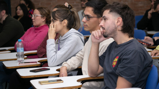 imagen Becan a estudiantes que quieran dedicarse a la investigación científica