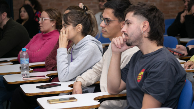 imagen Becan a estudiantes que quieran dedicarse a la investigación científica